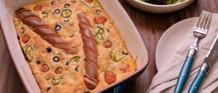 Клафути с кренвирши и чери домати