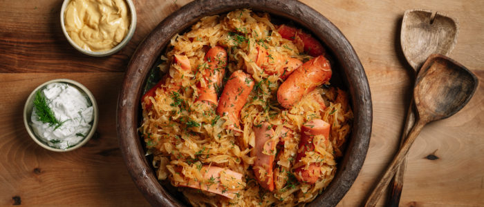 Зеле с кренвирши Аз ям! по баварски